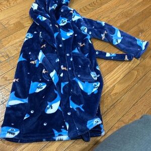 Boys house coat with front pockets and hood